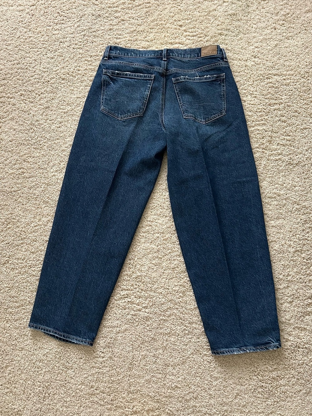 American Eagle Women's Barrel Jeans - Picture 5 of 8